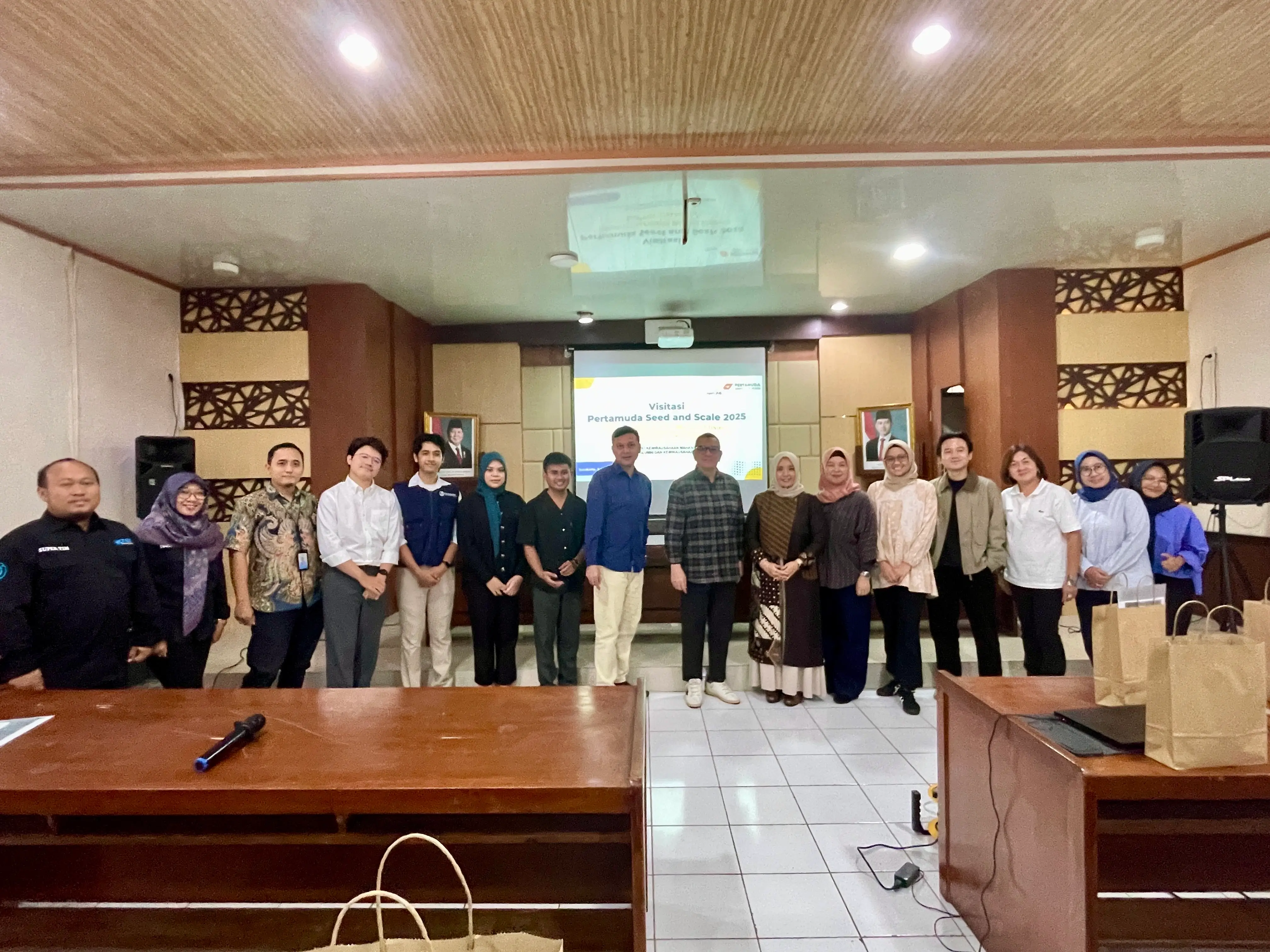 Cetak Prestasi Top 3 Nasional, Tani Solution Sambut Visitasi Strategis Pertamuda Seed & Scale di UNS